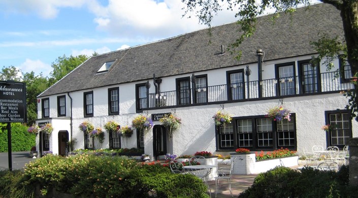 Uplawmoor Hotel