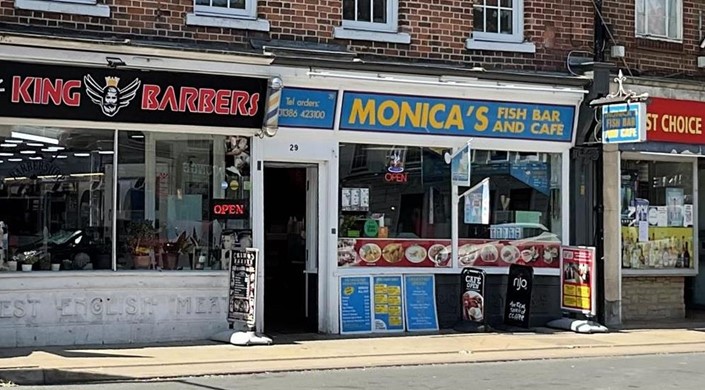 Monica's Fish Bar & Cafe