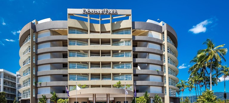DoubleTree by Hilton Hotel Cairns