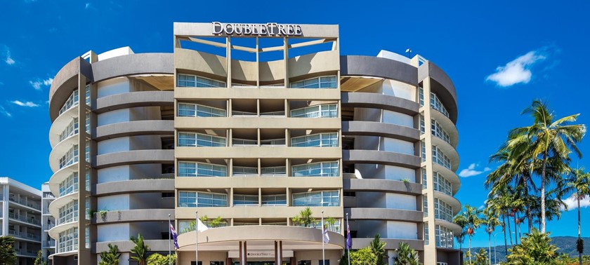 DoubleTree by Hilton Hotel Cairns