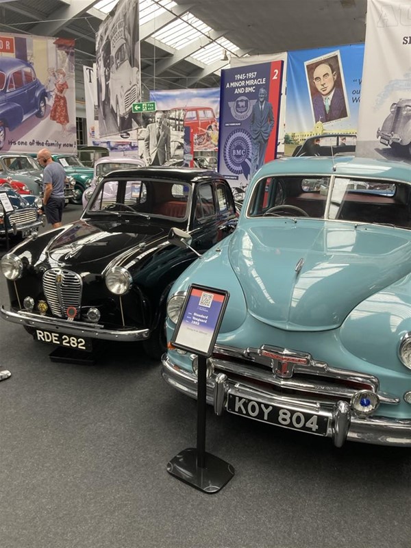 Image of a car display