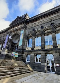 Leeds City Museum