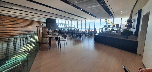 Picture of the tables in the restaurant