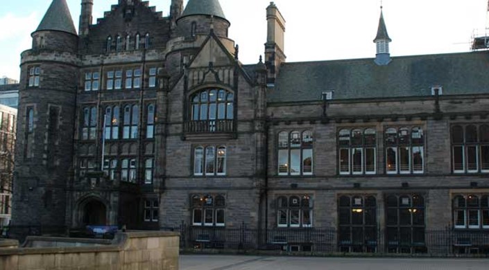 Teviot Row House