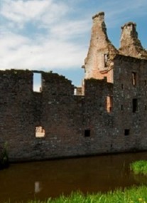 Caerlaverock Castle