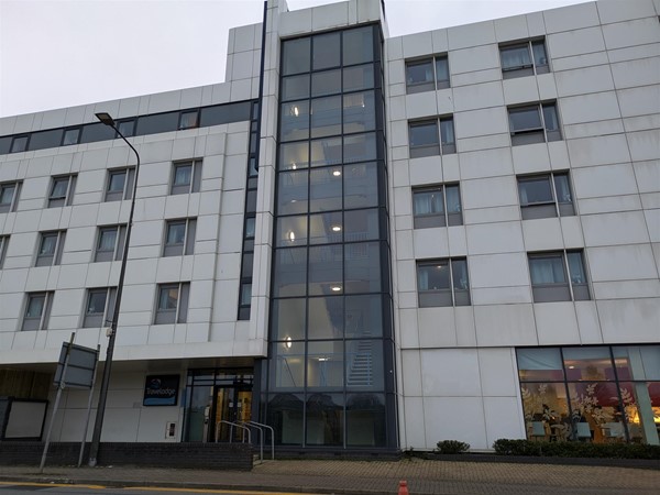 Image of the front of the hotel