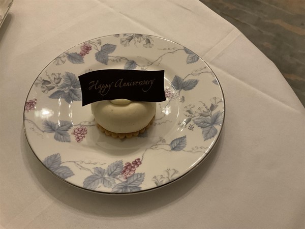 Image of a cake on a plate