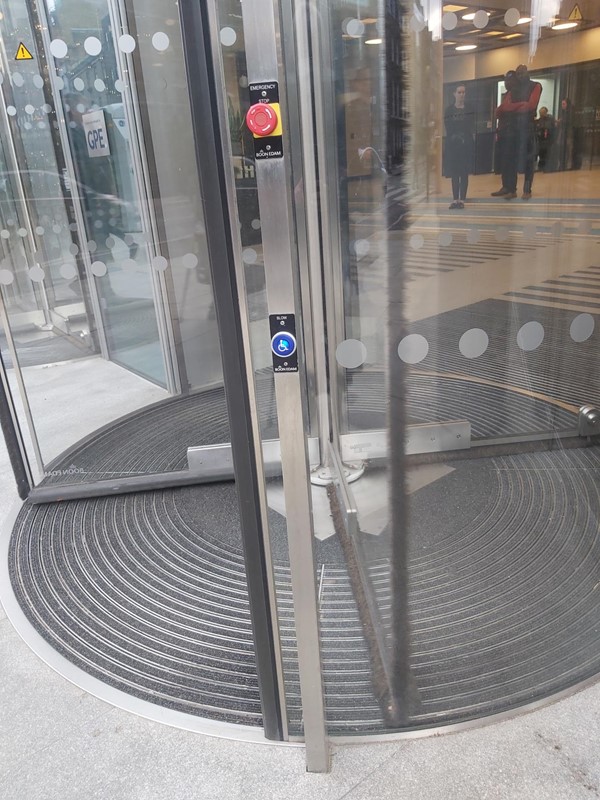 Revolving door