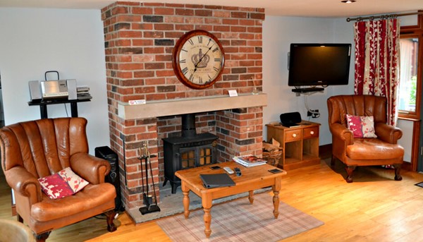 Living room in Elm Cottage