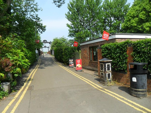 Picture of the Ferry Bridge
