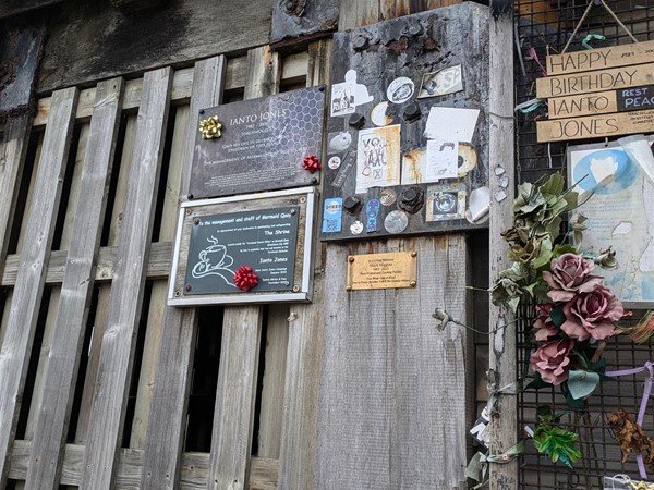 A sign marking Ianto's sacrifice in Torchwood.