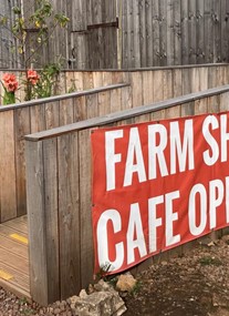 Mart Farm Shop & Cafe