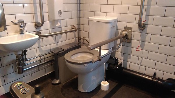 Picture of Costa's accessible toilet
