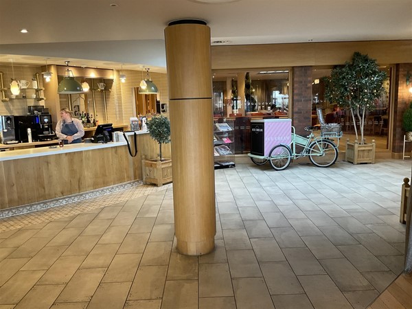 At Studley, one lounge you may enjoy could be the Bar lounge, with its comfortable seating, easy on the eye decorations, and something on the TV that may appeal. General its set on the news channel, but staff will willing change stations if a sports programme you want to watch is showing on one of the other channels.