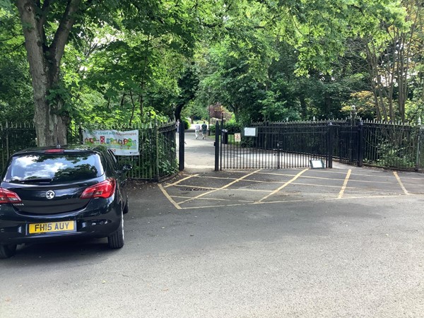 Having come out of the Wildlife zoo, and turned right the left on the driveway, Park your car as near as you can on Queens Ride to the gated railings that will lead you into the park towards The Red carriage bridge.