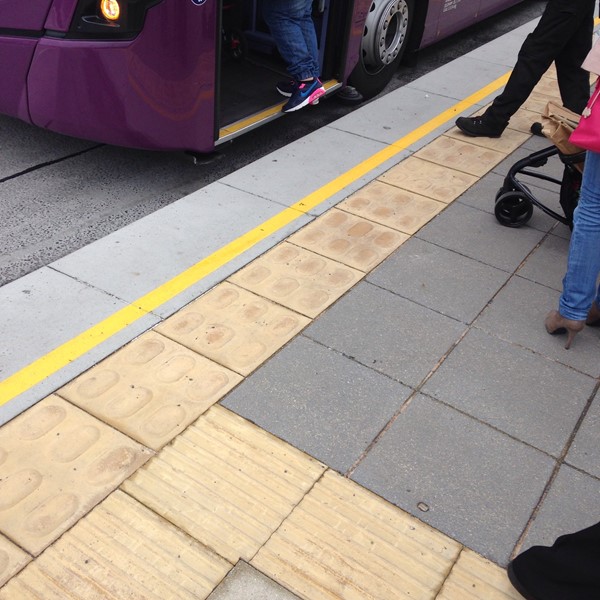 Bus not stopping at a tactile.