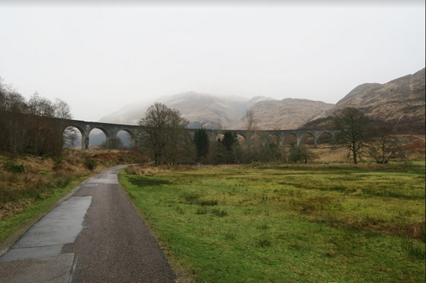 Photo of the Glenfinnan Viaduct.