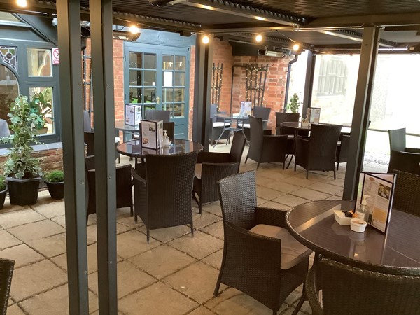 16 restaurant