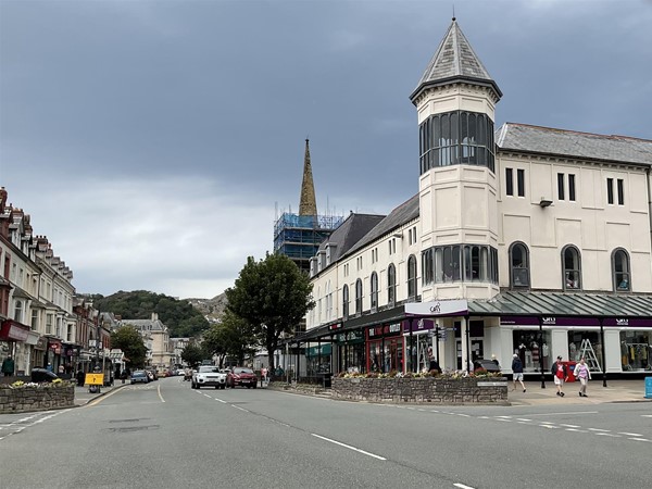 MOSTYN STREET