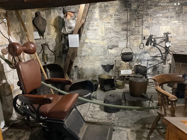 Image of cast iron