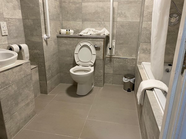 Picture of a bathroom