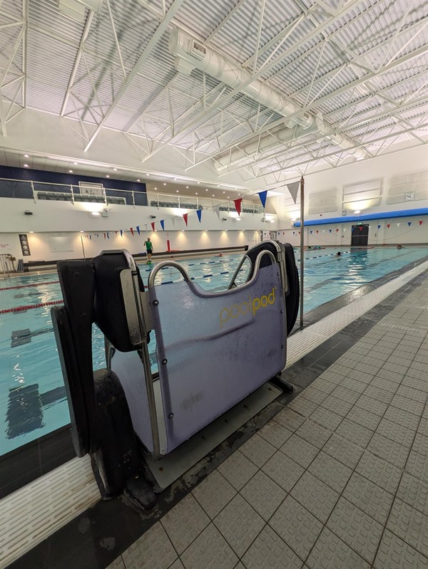 Image of the swimming pool and pool pod