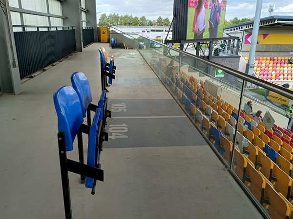 Seats and wheelchair bays
