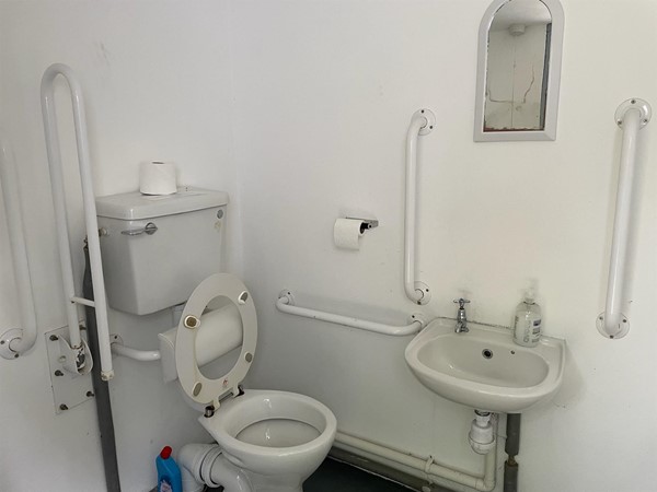 Image for review "Beautiful garden. Not great wheelchair access. "