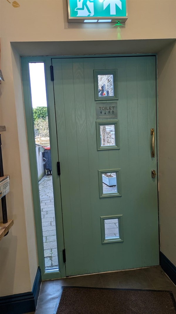 Cafe door suitable for smaller walking aids.