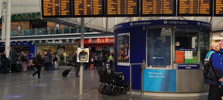 Manchester Piccadilly Train Station