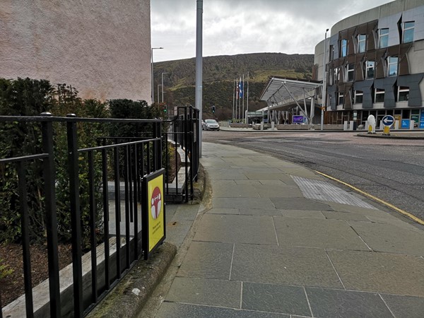 The Watergate entrance and the Scottish Parliament building