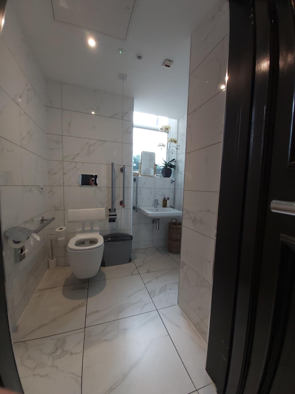 Accessable toilet