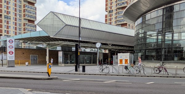 Image of Canada Water Underground Station from the outside