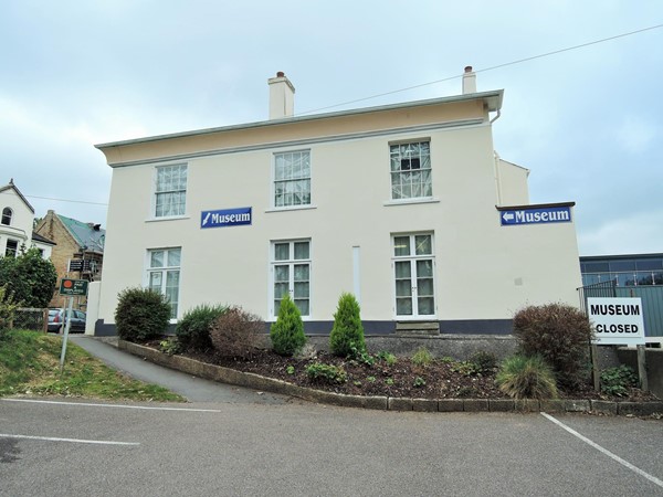 Dawlish Museum from the car park