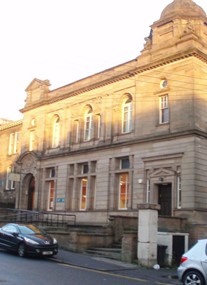 Dennistoun Library