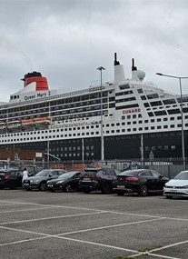 Queen Mary 2