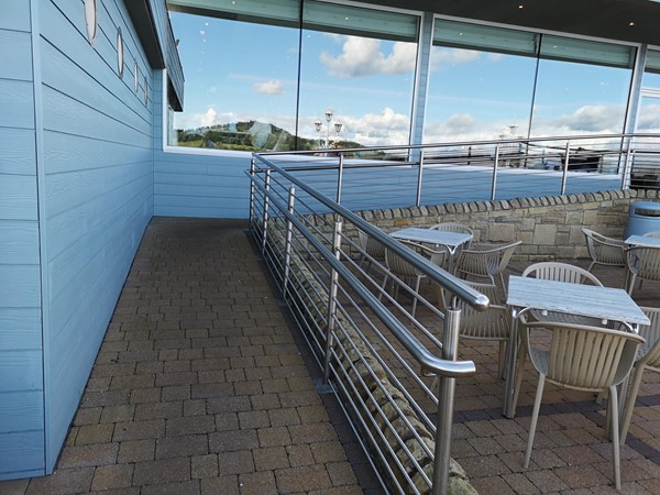 Ramp from the restaurant to the outdoor seating