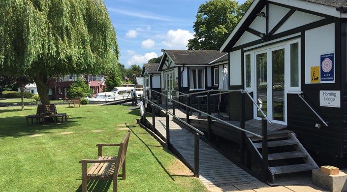 Horning Lodge - King Line Cottages