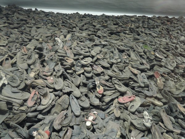 Auschwitz room full of shoes