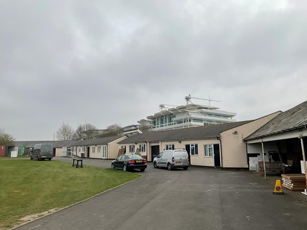 Picture of Epsom Downs Racecourse building