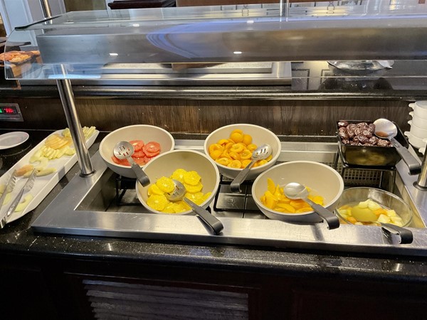Image of a breakfast buffet