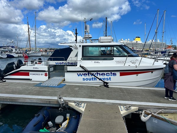 Image of a harbour.