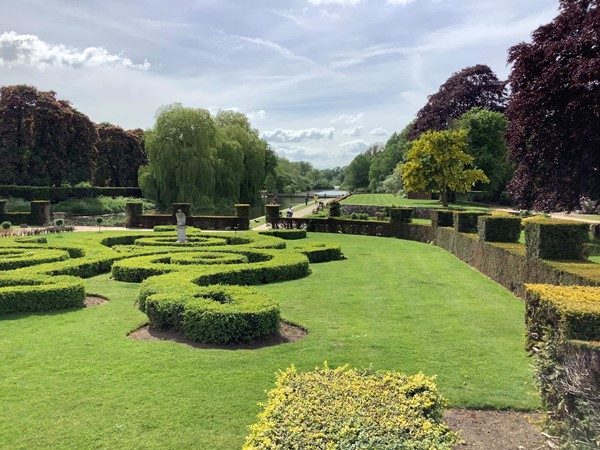 Picture of Coombe Abbey Hotel gardens