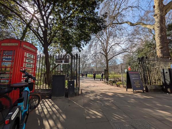 Image of entrance to park