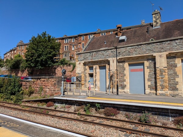 Image of platform 2 from platform 1
