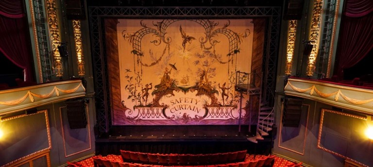 The Piccadilly Theatre