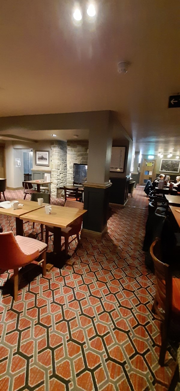 Picture of Jolly's Hotel