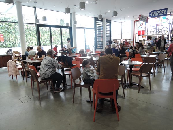 Cafe