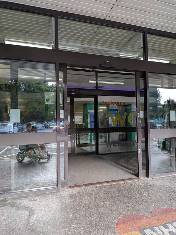 image of doors into Children's Hospital
