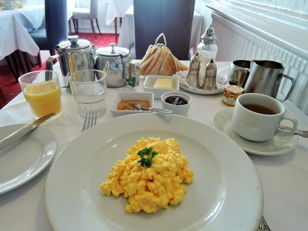Photo of breakfast.